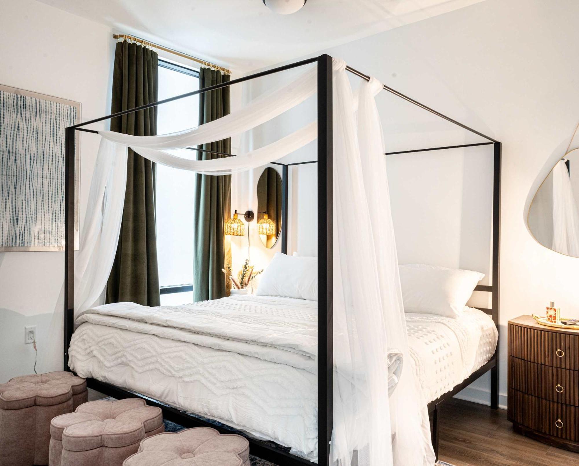 2-bed 2-bath Luxury Retreat *